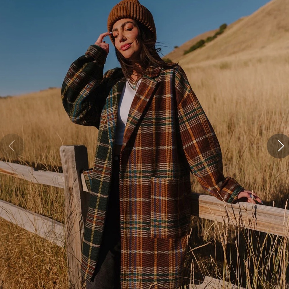 LALA ORIGINAL: Scorpio 2.0 Half + Half Oversized Coat in Pine + Brown